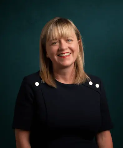 Karen Kerr